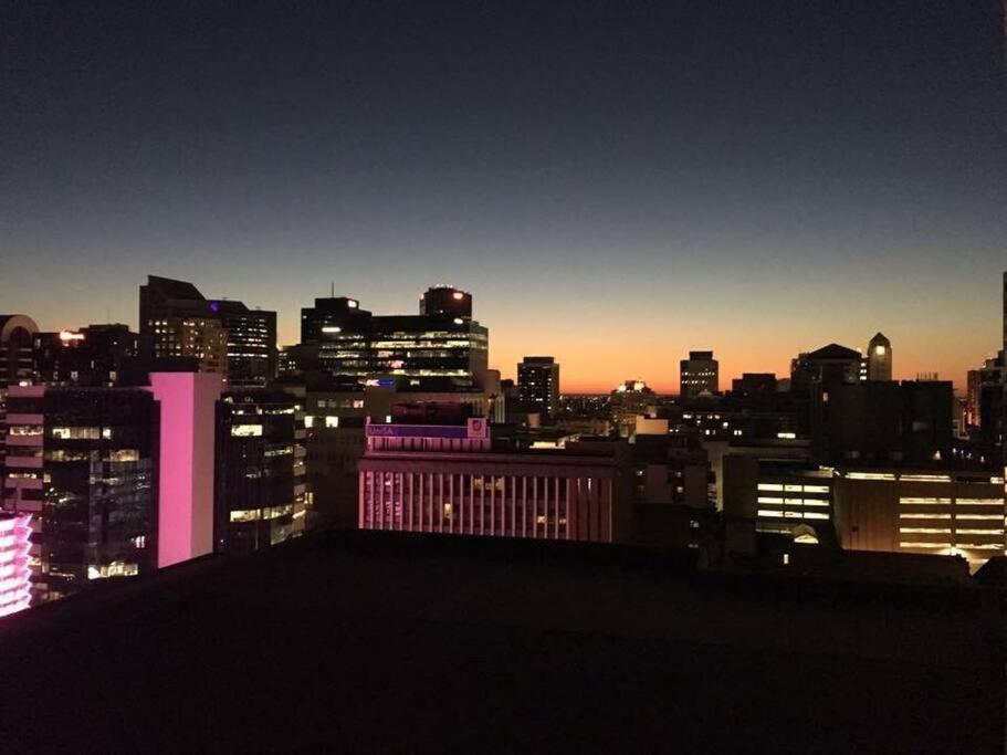 Tindy'S City Pad Adelaide Exterior foto